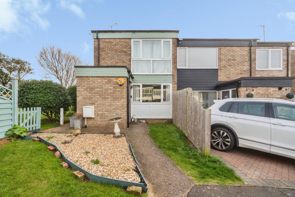 Main image of property: The Willows, Little Harrowden, Wellingborough, Northamptonshire, NN9