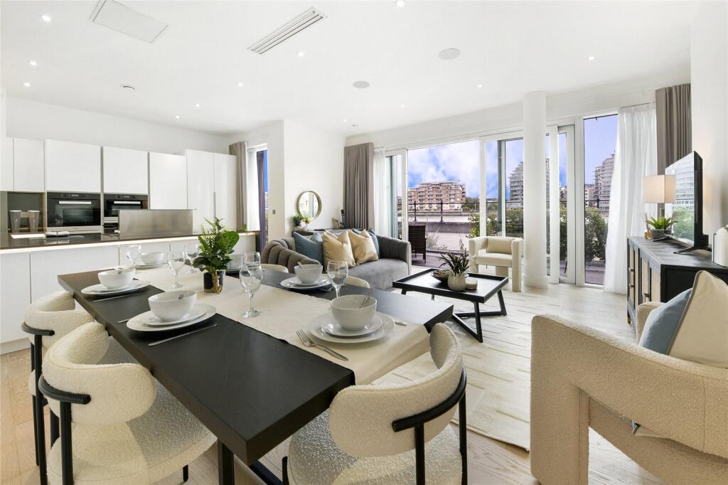 Main image of property: Riverwalk Apartments, 5 Central Avenue, SW6