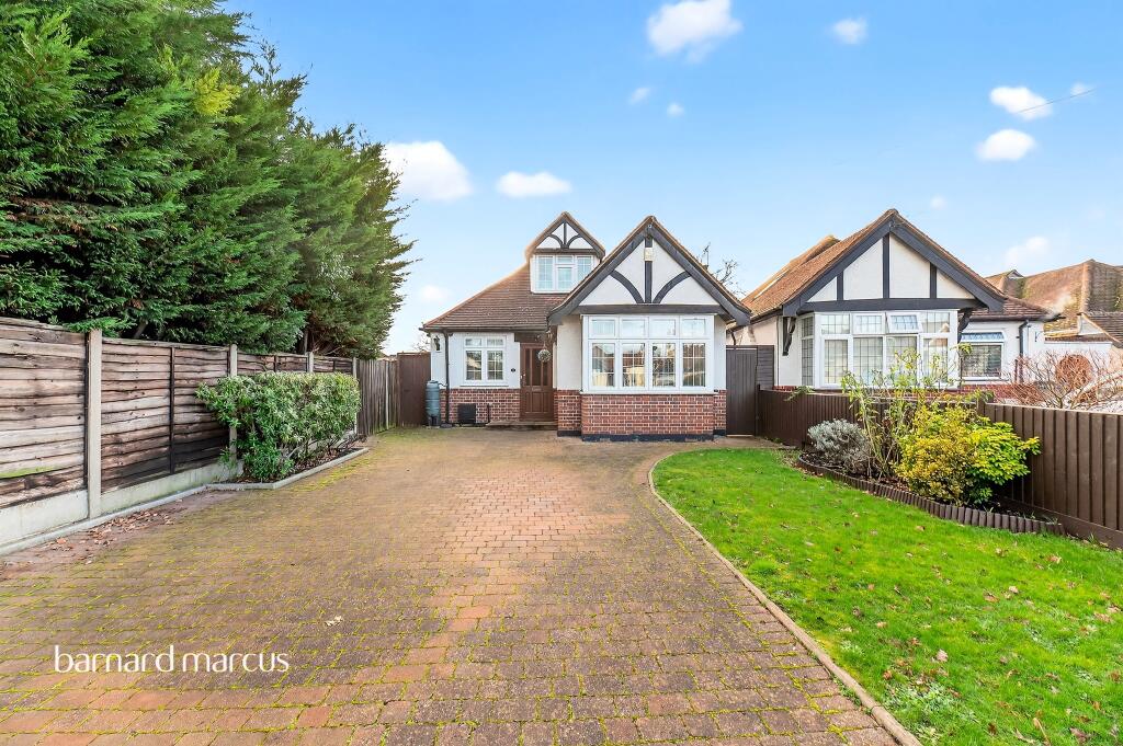 Main image of property: The Warren, Worcester Park