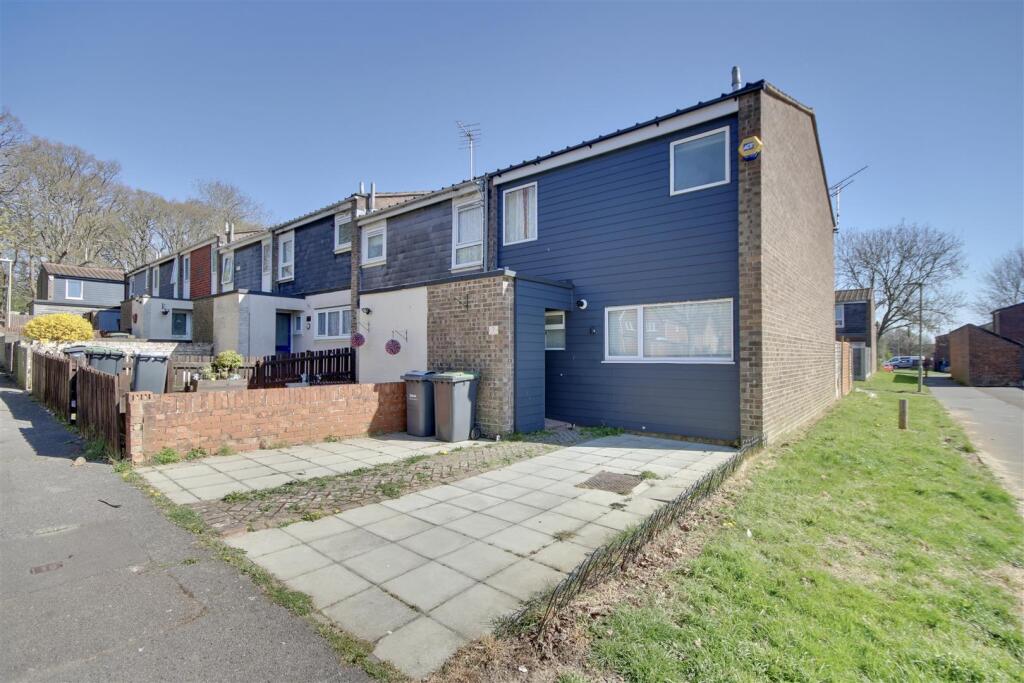 Main image of property: Kite Close, Waterlooville