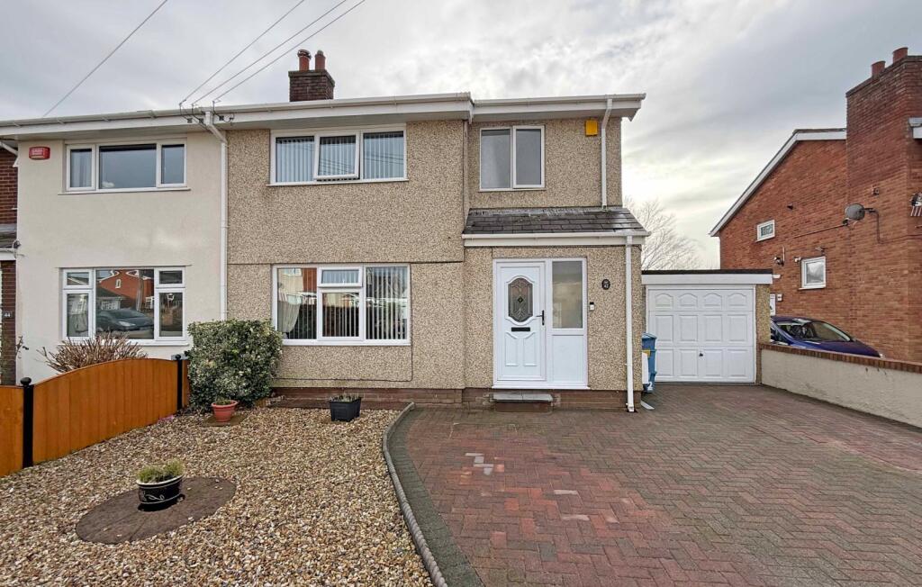 Main image of property: Tyddyn Llwydyn, Caernarfon, Gwynedd, LL55