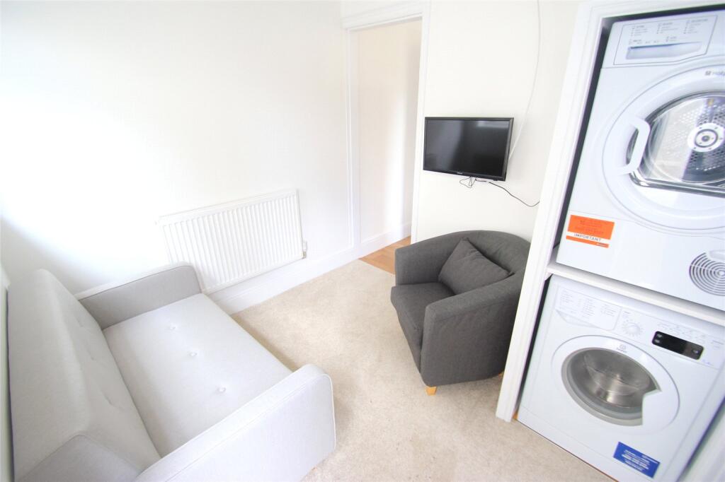 House in Stafford, Staffordshire - View 5