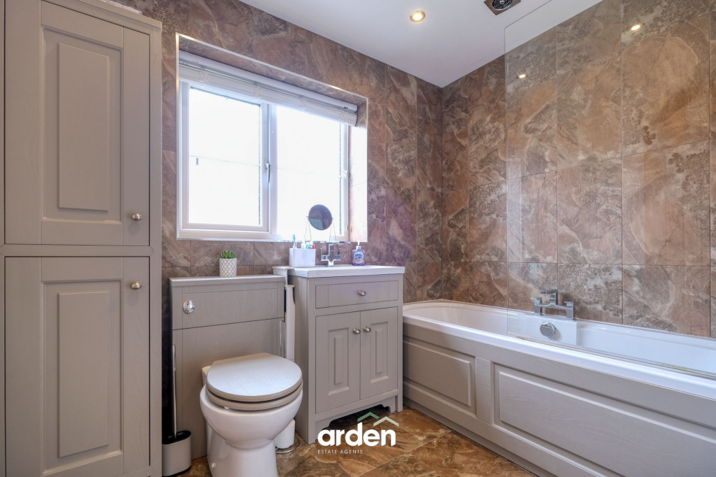 Additional image 13 of Green Hill Close, Lickey End, B60
