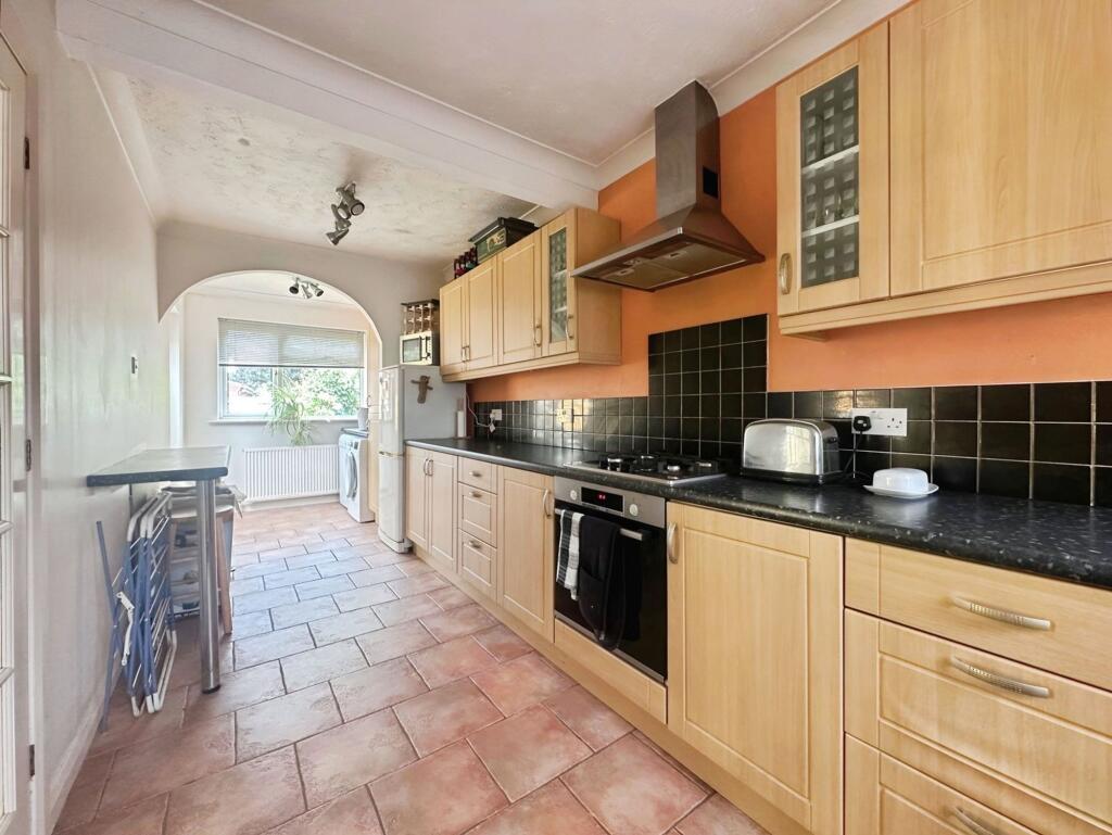 House in Southampton - More