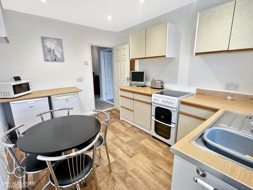 Anchor Road, Tiptree photo 3