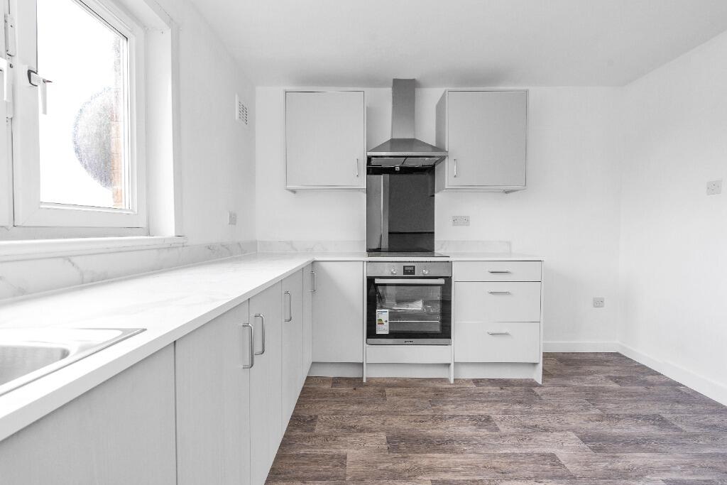 Apartment in Edinburgh - View 3