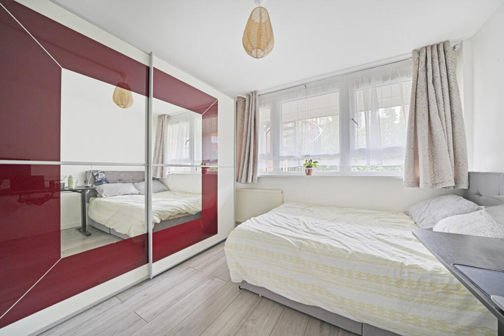 Apartment in London - View 4