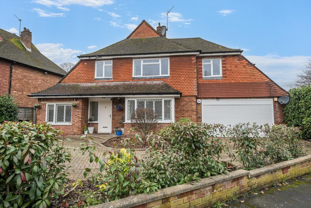 Main image of property: Lovelace Drive, Pyrford, Surrey, GU22