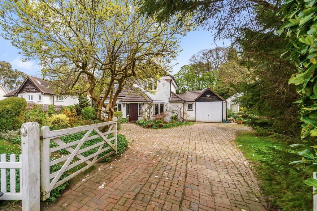 Main image of property: Tadorne Road, Tadworth