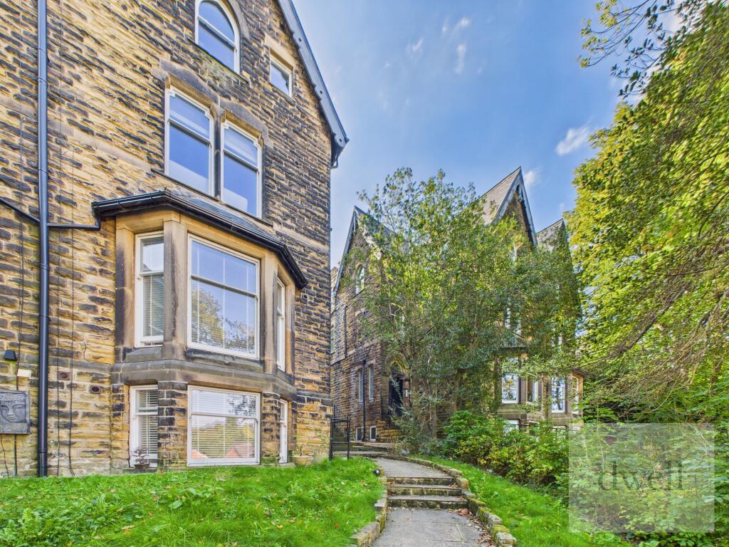 Main image of property: Hollin Lane, Weetwood, Leeds, LS16