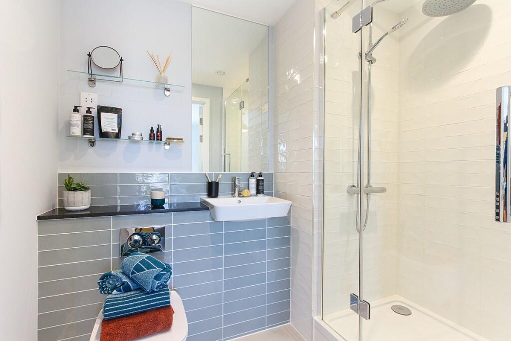 Kimpton Road, Luton, Bedfordshire, LU2 photo 3