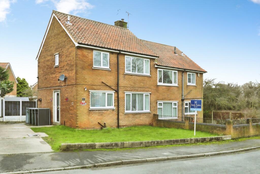Main image of property: High Nook Road, Dinnington, Sheffield, South Yorkshire, S25