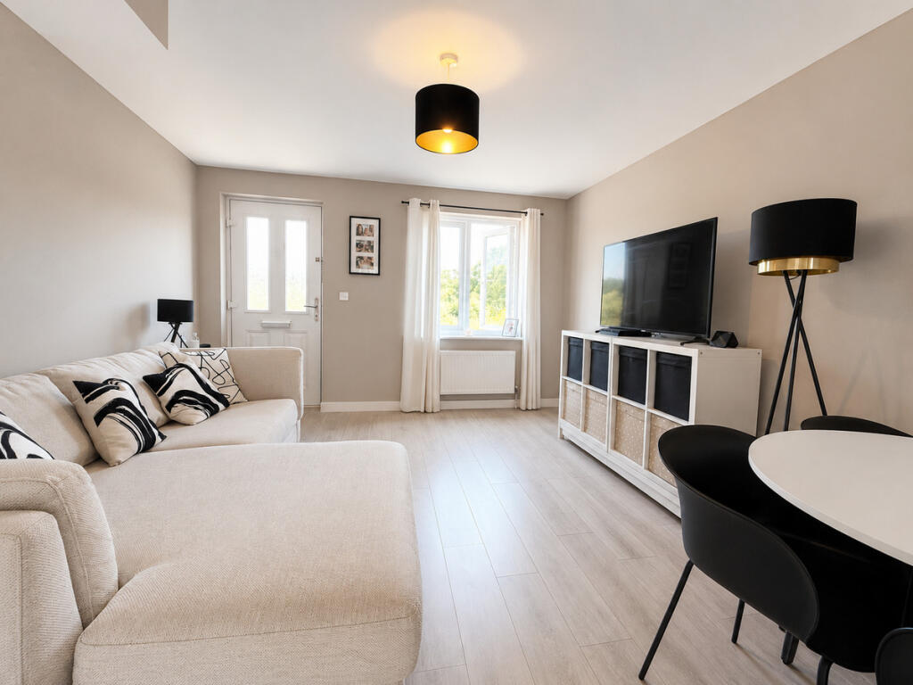 House in Cardiff, St Edeyrn's Village, Old St. Mellons - View 3