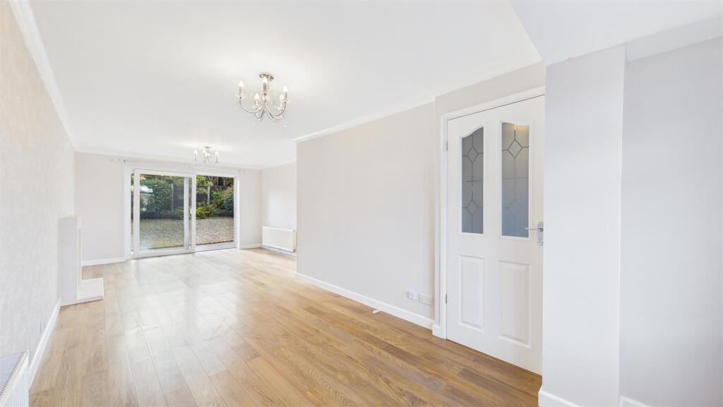 House in Dudley, Hurst Green - More