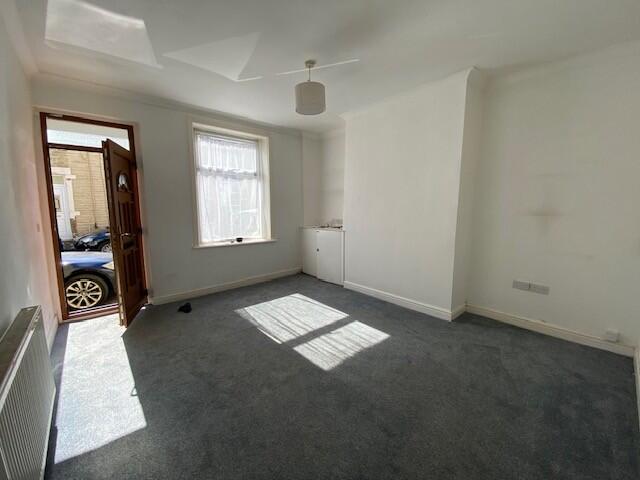 House in Burnley, Rose Hill - View 3