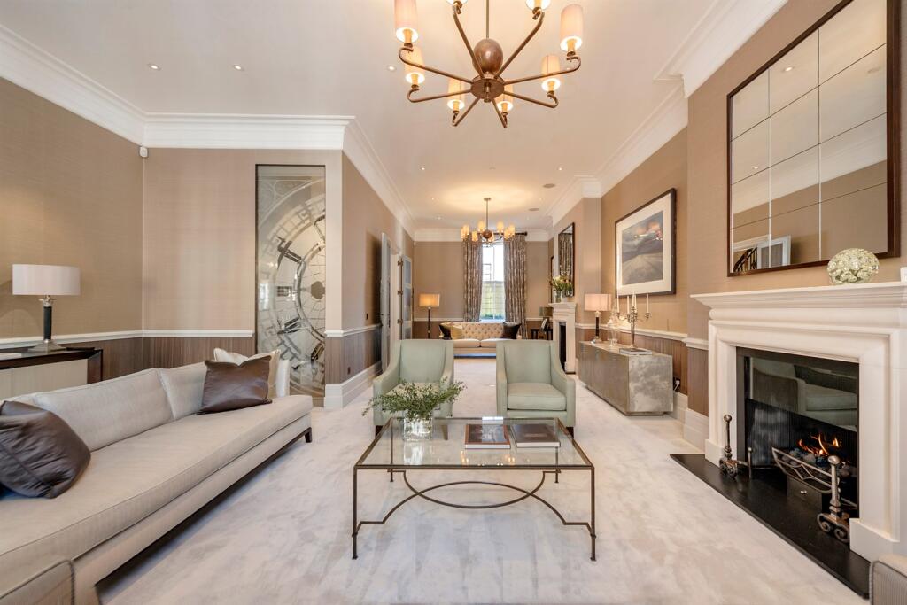 Main image of property: Palace Court, London, W2