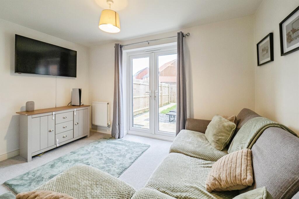 House in Hull, Kingston upon Hull - View 2