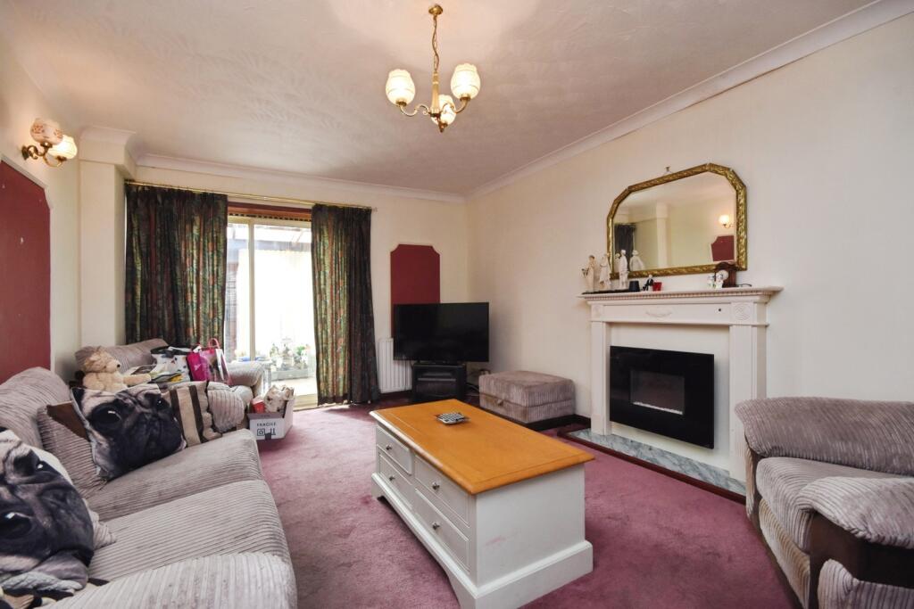 House in Chelmsford - View 2