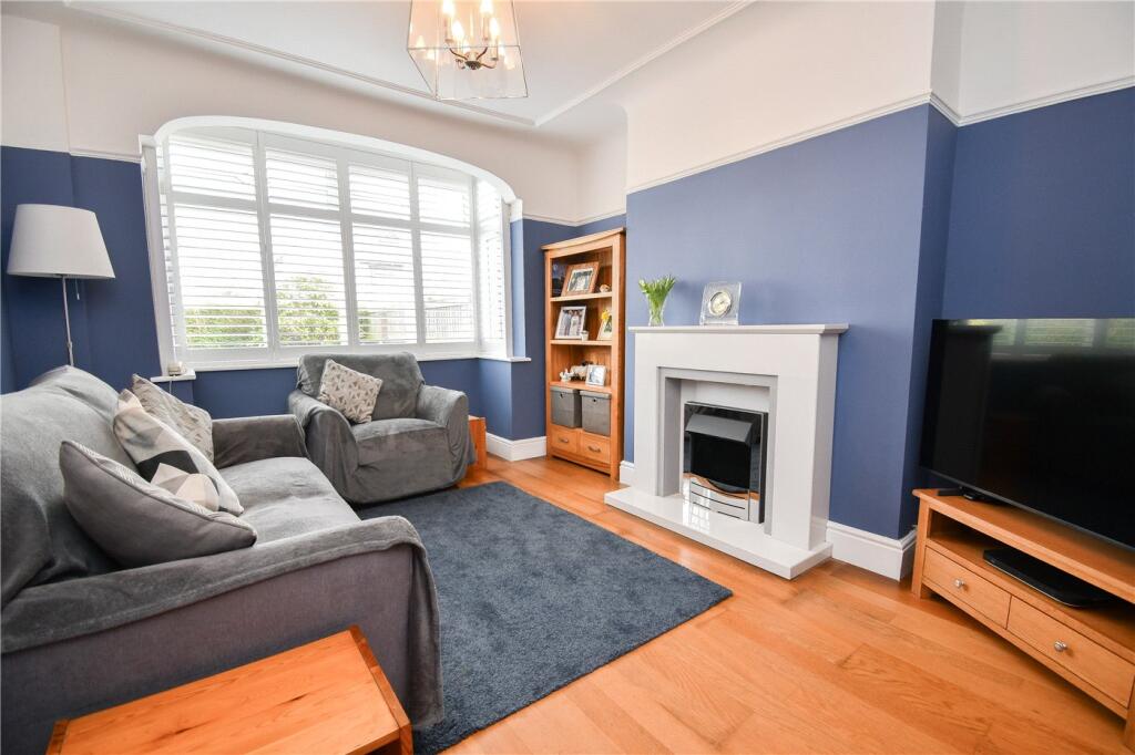 Rosslyn Drive, Moreton, Wirral photo 4