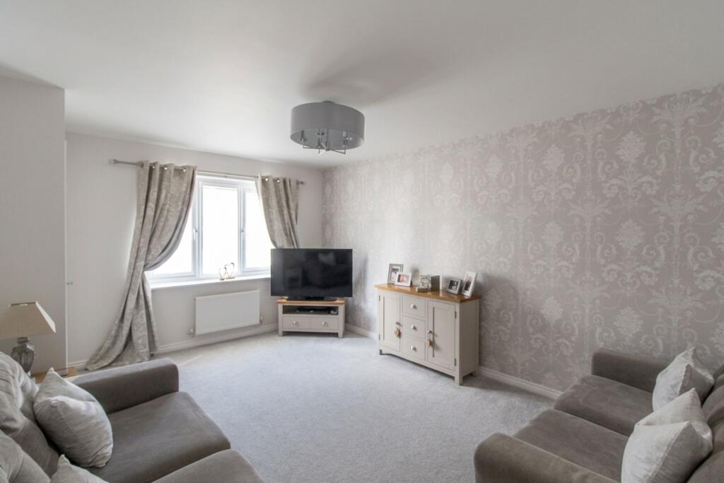 House in Pen-y-ffordd, Flintshire - View 3