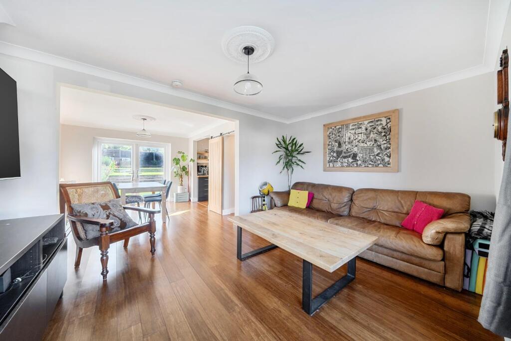 House in Portsmouth - View 2
