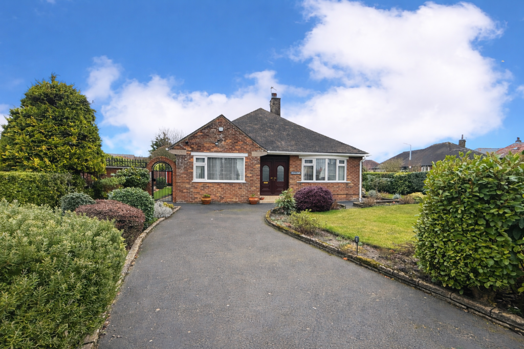 3-bed house on Holmefield Avenue,  Cleveleys, FY5, £415,000