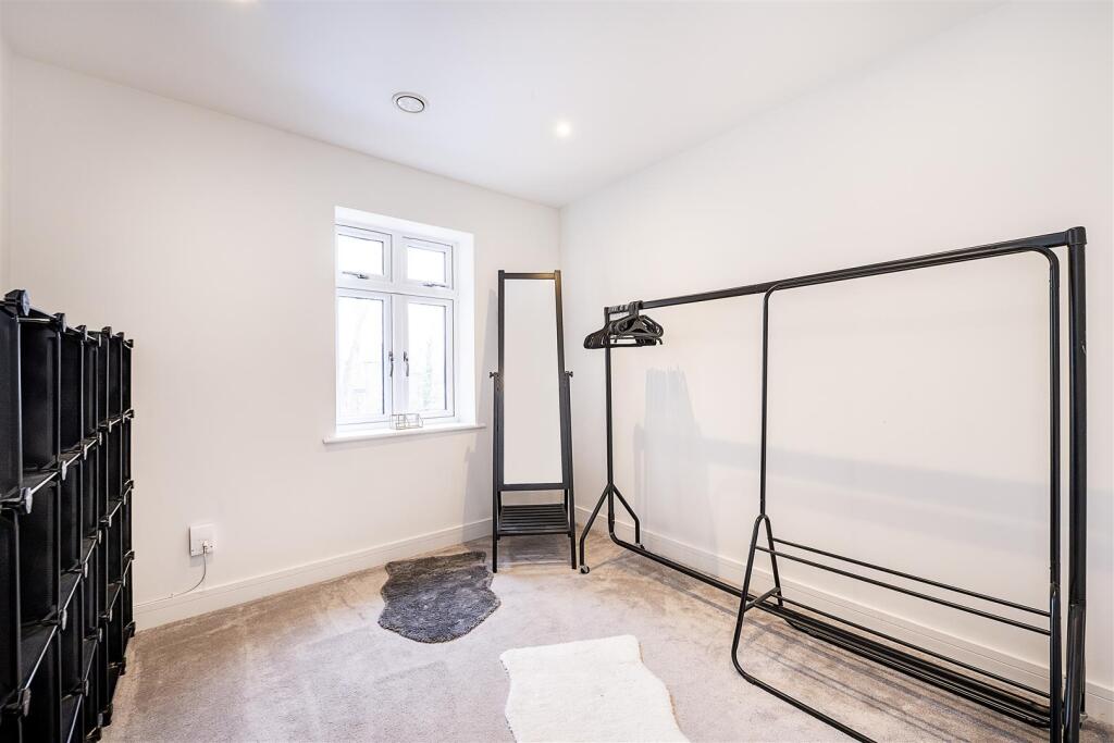 Additional image 6 of Cross Way, Harpenden