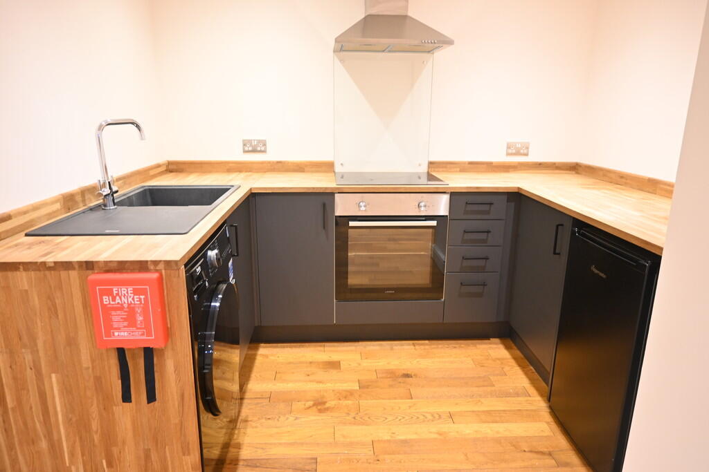 Additional image 2 of Flat 1 4 Bradford Road