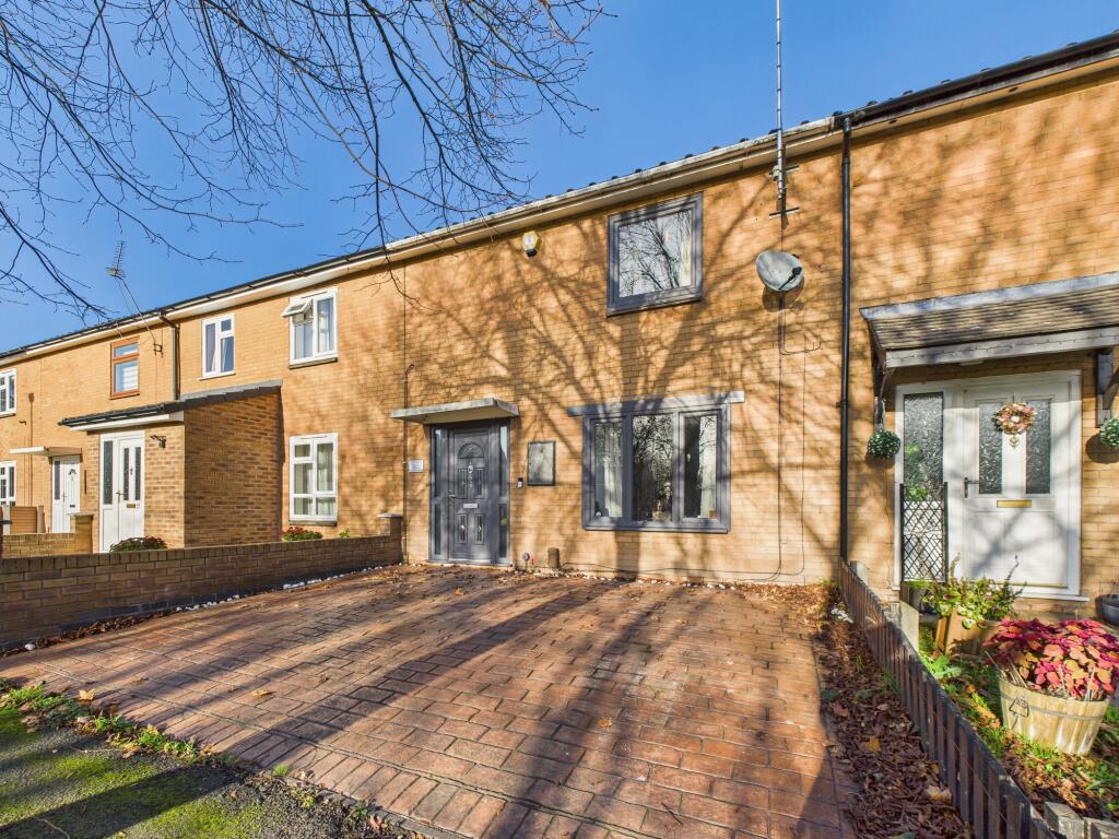 Main image of property: Falcon Way, Sinfin