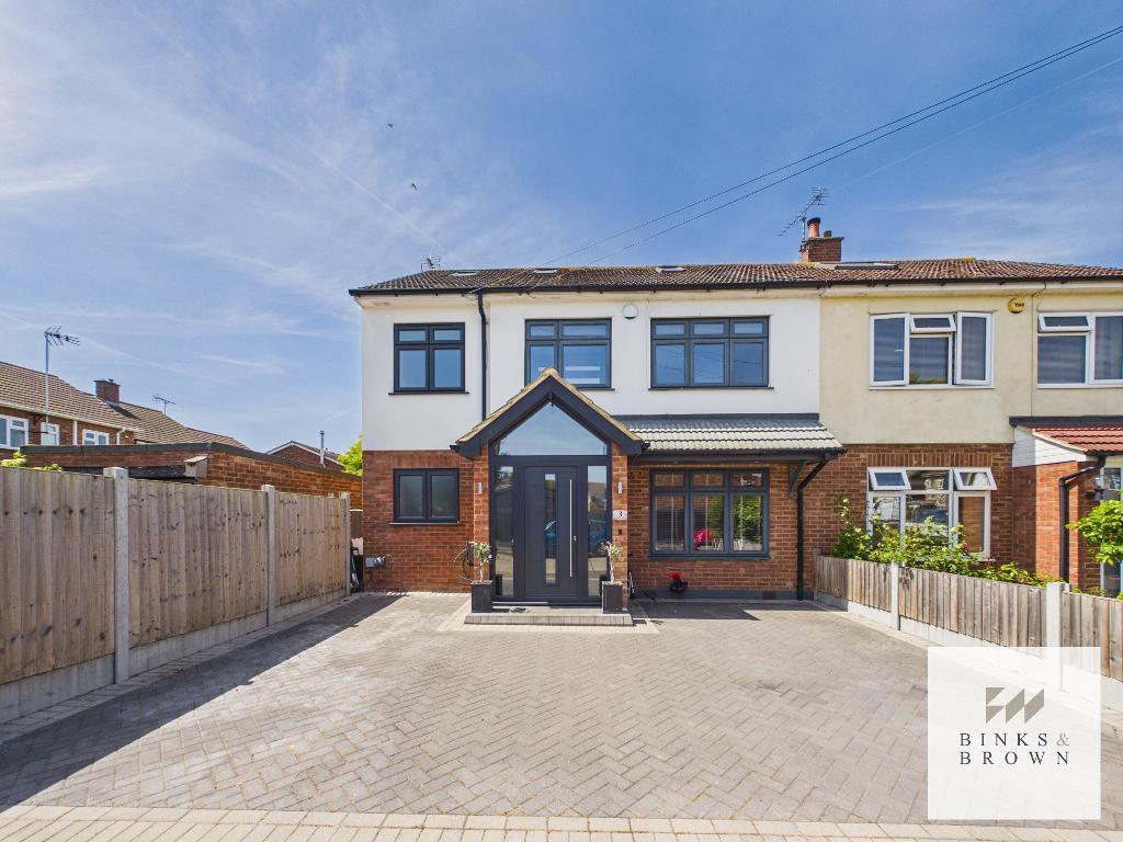 Main image of property: Francis Close, Horndon on the Hill, Essex, SS17 8NT