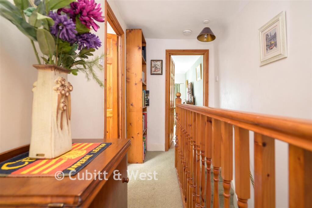 House in Redhill - More