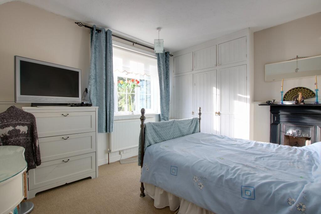House in Fareham, Portchester - View 5