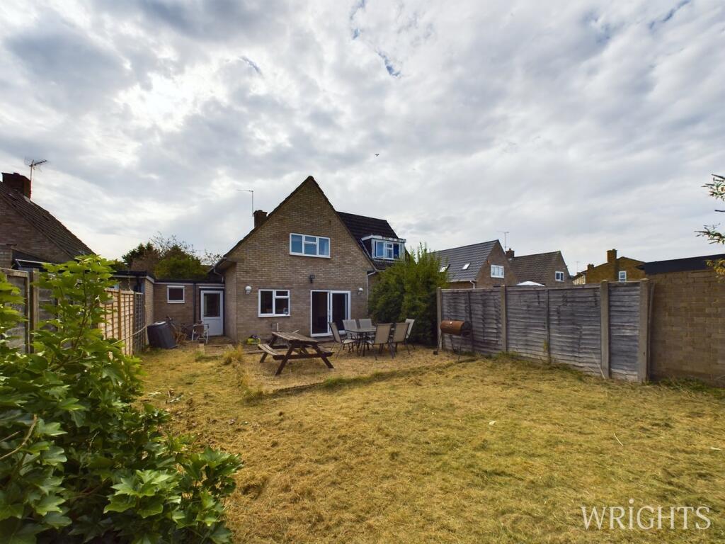 Runsley, Welwyn Garden City, AL7 photo 2