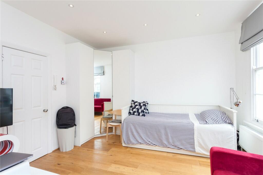 Apartment in London, Angel, Islington - View 5