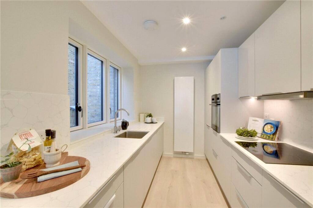 Apartment in London, Blackheath Cator Estate, Kidbrooke - More