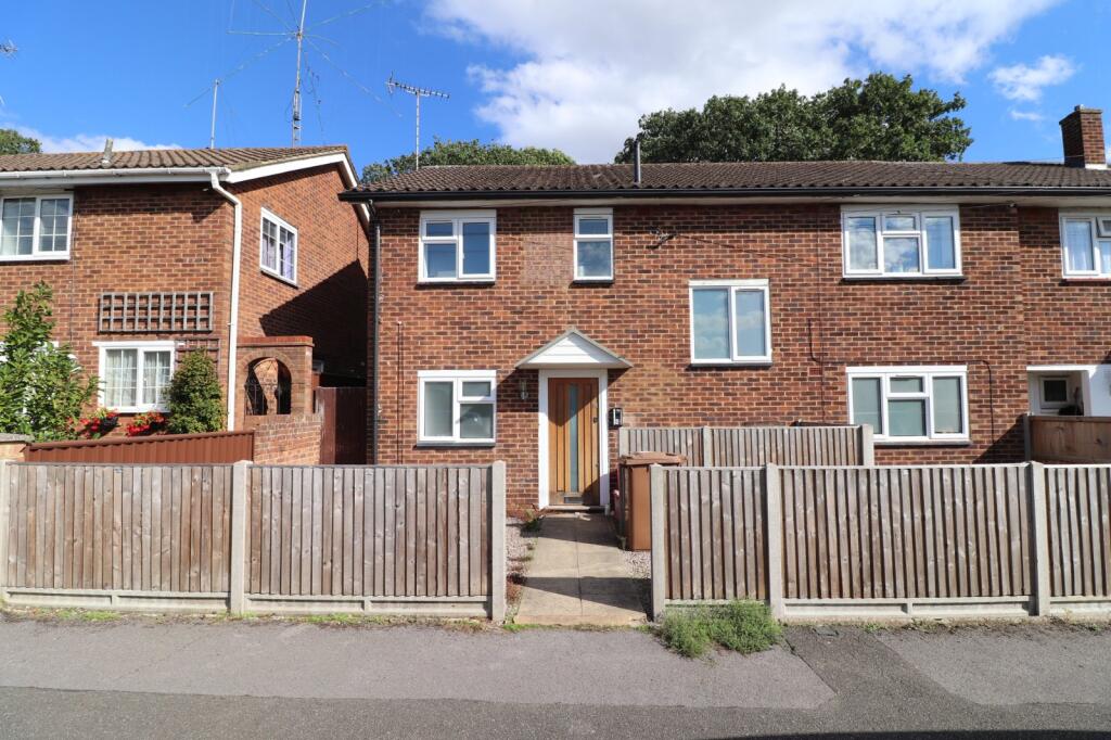 1-bed flat on Rowland Road, Stevenage, Hertfordshire, SG1, £85,000