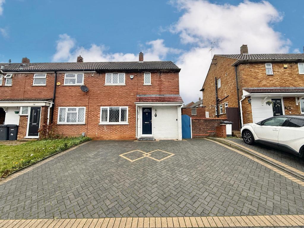 Main image of property: Catsbrook Road, Runfold, Luton, Bedfordshire, LU3 2ET