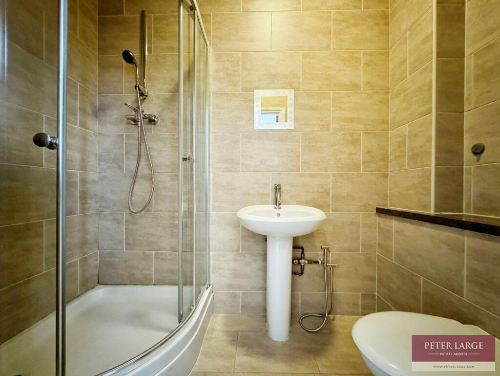 Apartment in Llandudno - More
