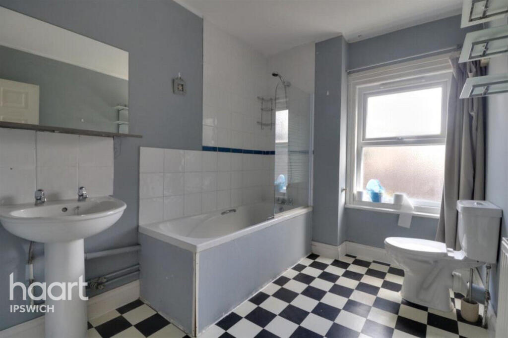 Main image of property: Grimwade Street, Ipswich