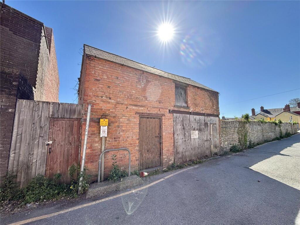 Studio detached on Chancery Lane, Cardigan, SA43, £120,000