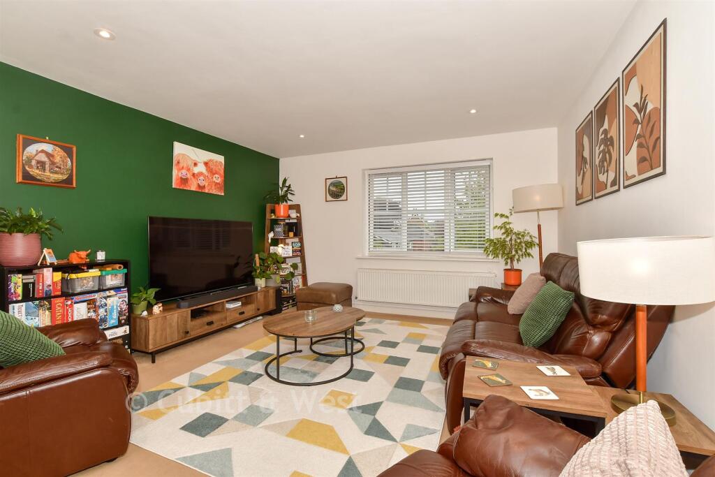 Apartment in Redhill - View 5