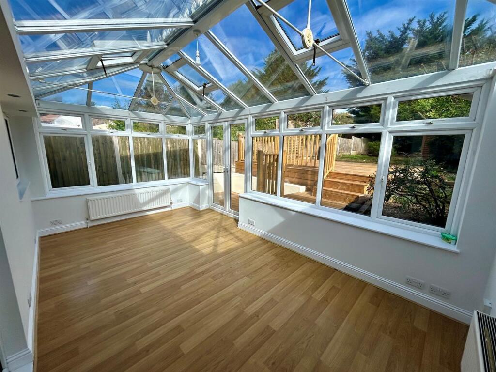 House in Romford - View 4