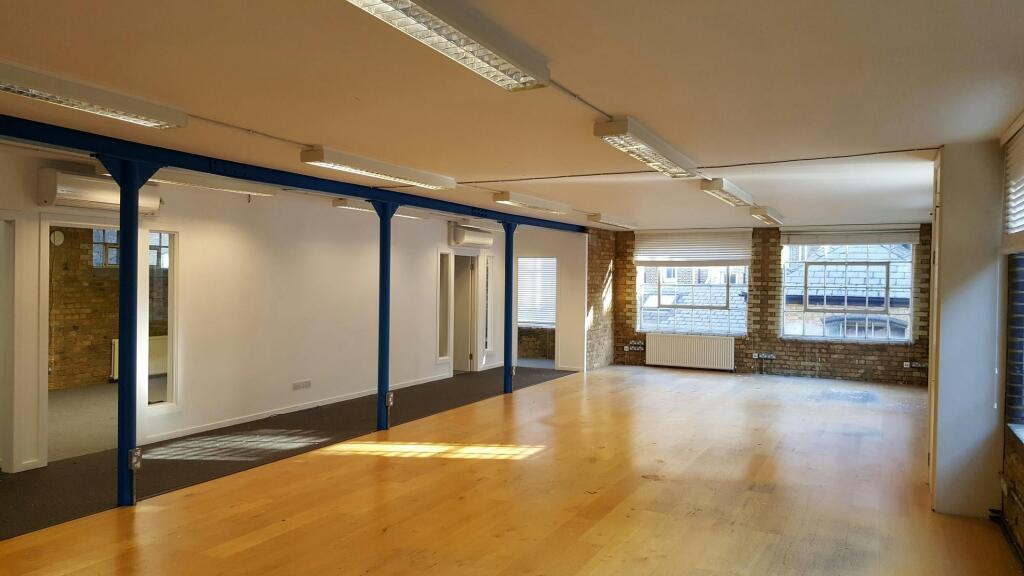 New Office Int1.jpg
