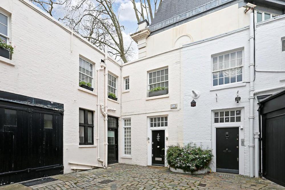 Main image of property: Roberts Mews, Belgravia, SW1