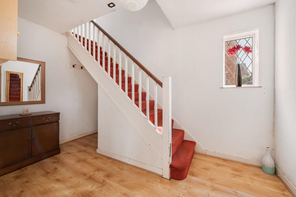 House in Guildford - View 3