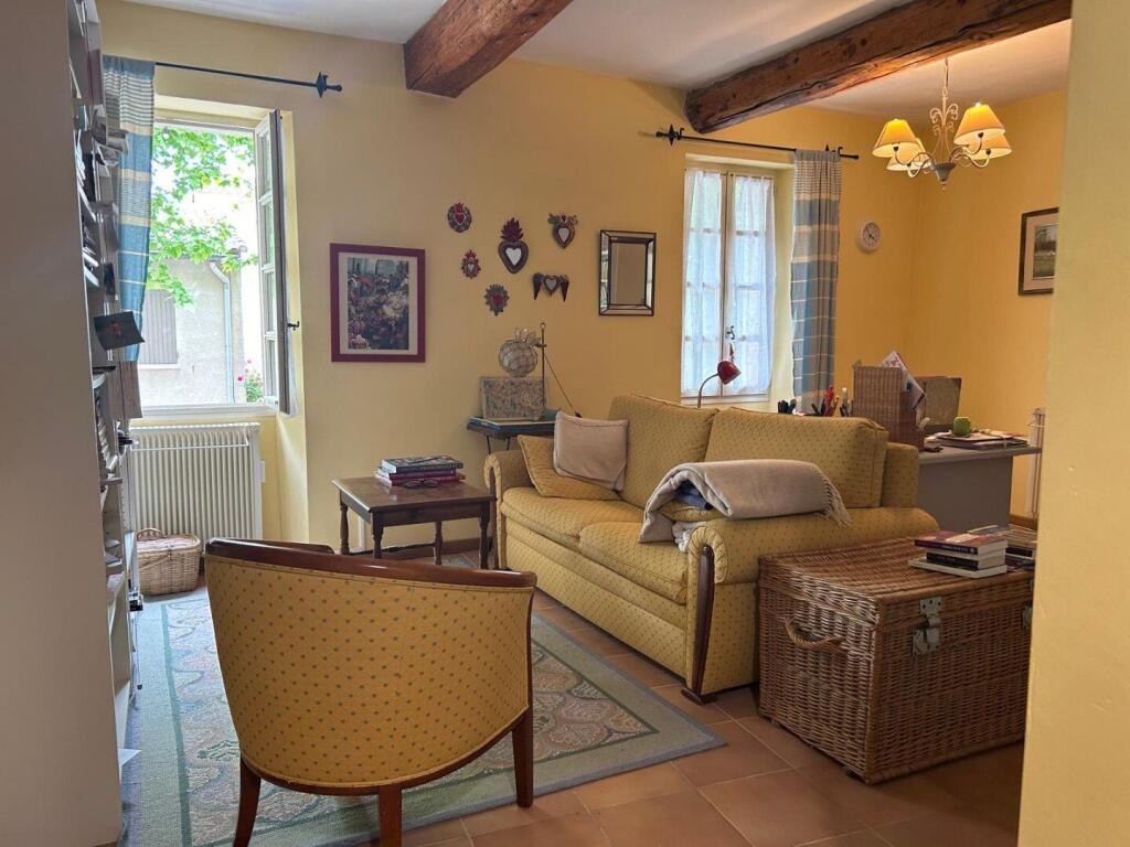 Main image of property: Provence-Alps-Cote d`Azur, Vaucluse, Le Barroux