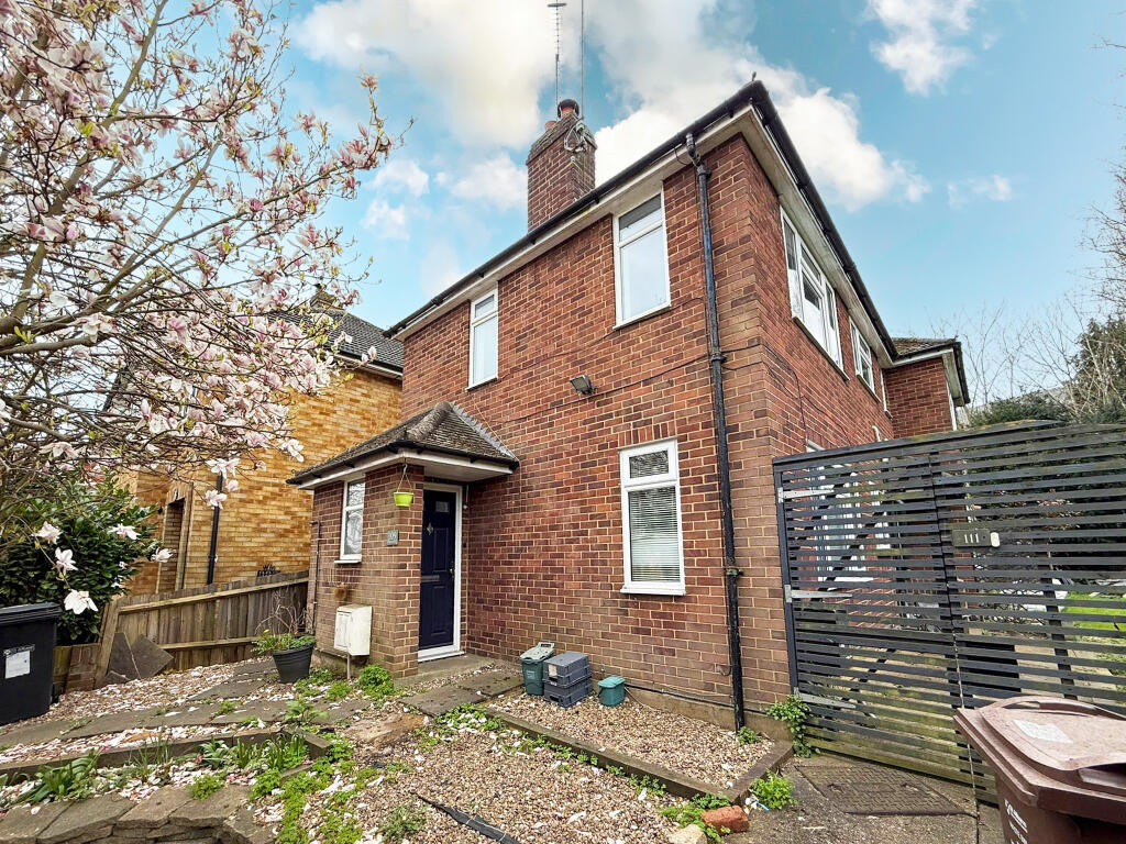 Main image of property: Holywell Hill, St. Albans, Hertfordshire, AL1