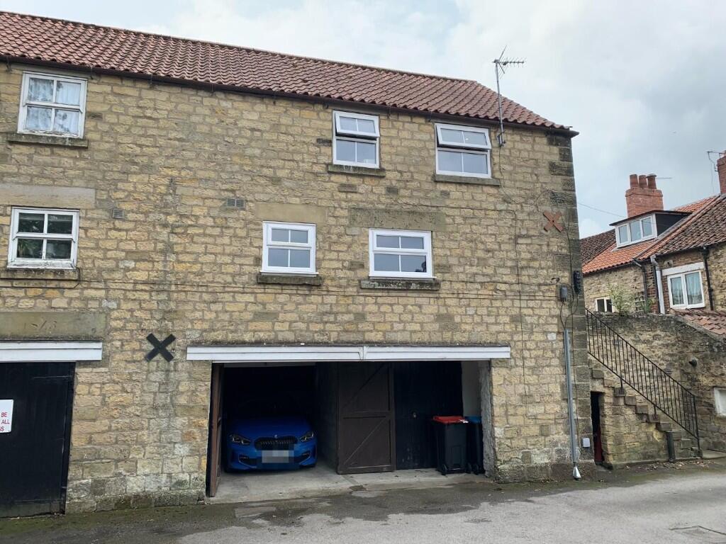 Park Street, Pickering, North Yorkshire, YO18 photo 2