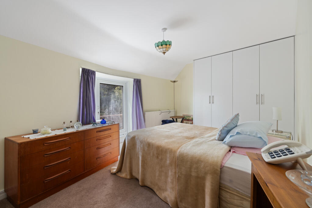Apartment in Portsmouth - View 3