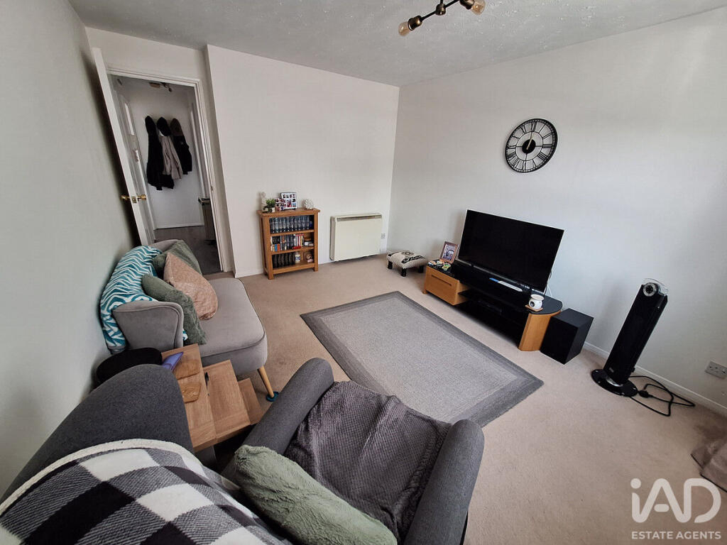 Apartment in Chelmsford - View 4